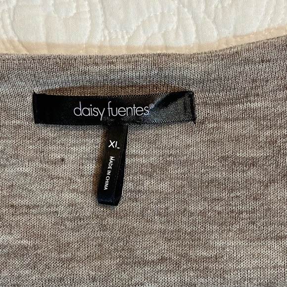 Wrap dress with pleated skirt XL - Picture 8 of 15